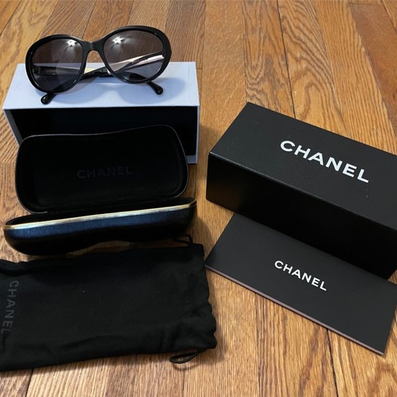 Chanel Women's Sunglasses - Picture 1 of 8
